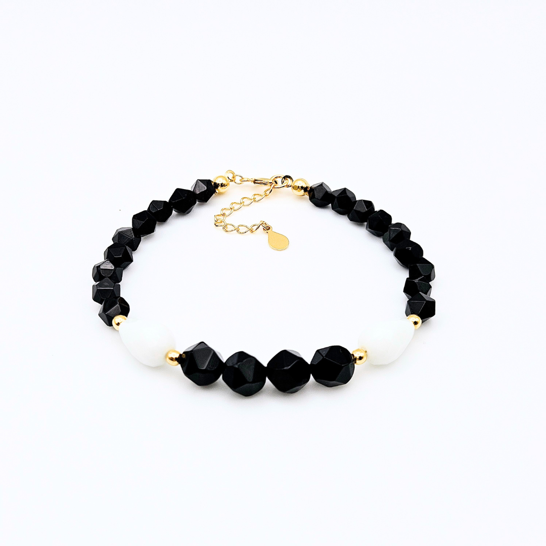 LAJIDO BLACK & WHITE BRACELET