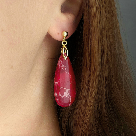 DROP-SHAPED DANGLE EARRINGS RED