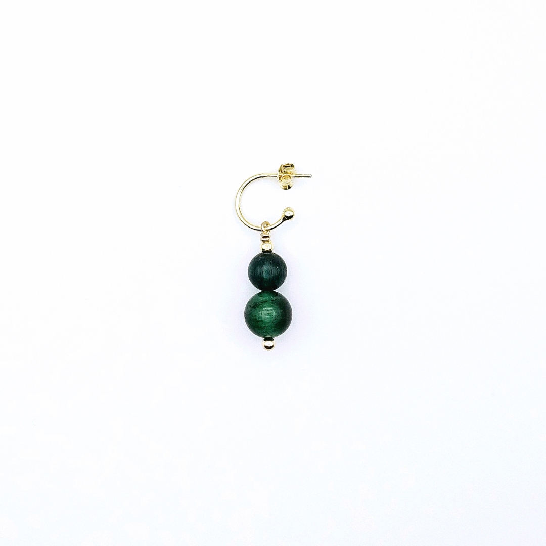 LEVADAS POST EARRINGS GREEN