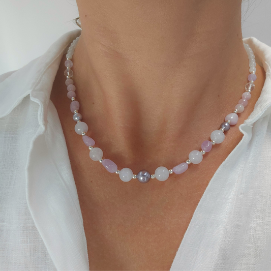 MORNING TWILIGHT NECKLACE