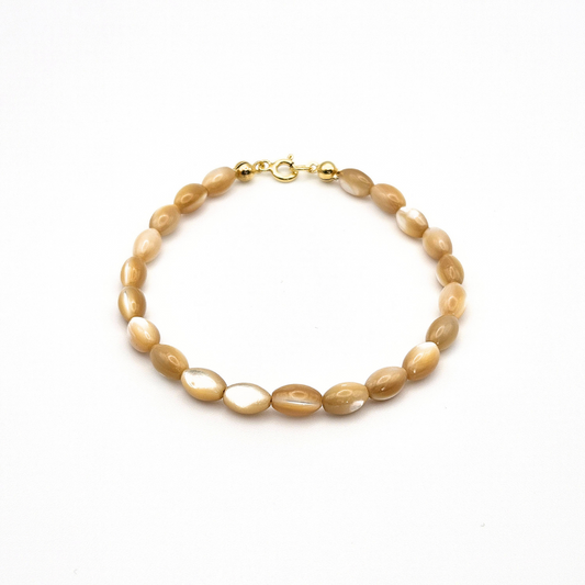 MOTHER OF PEARL OVAL SHAPED LOCK BRACELET