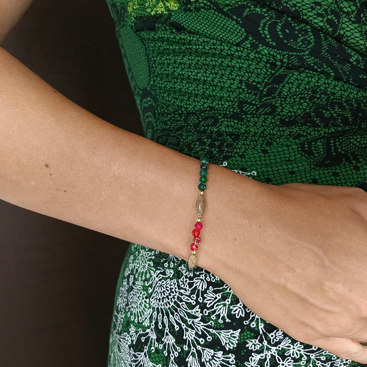 WILD STRAWBERRIES THIN LOCK BRACELET