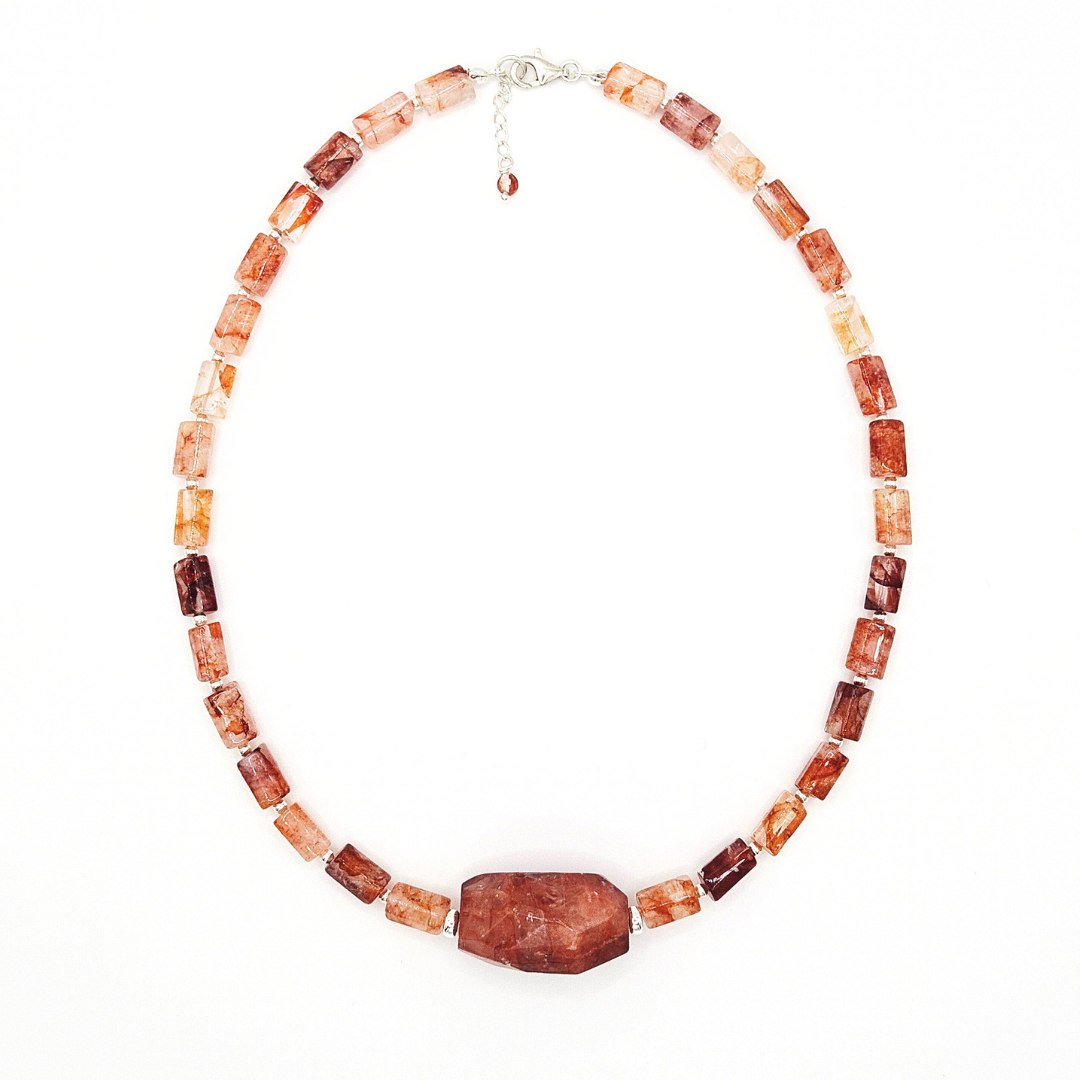 ROSÉ BAROQUE NECKLACE