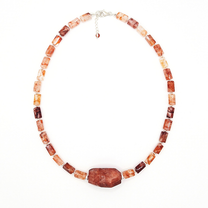 ROSÉ BAROQUE NECKLACE