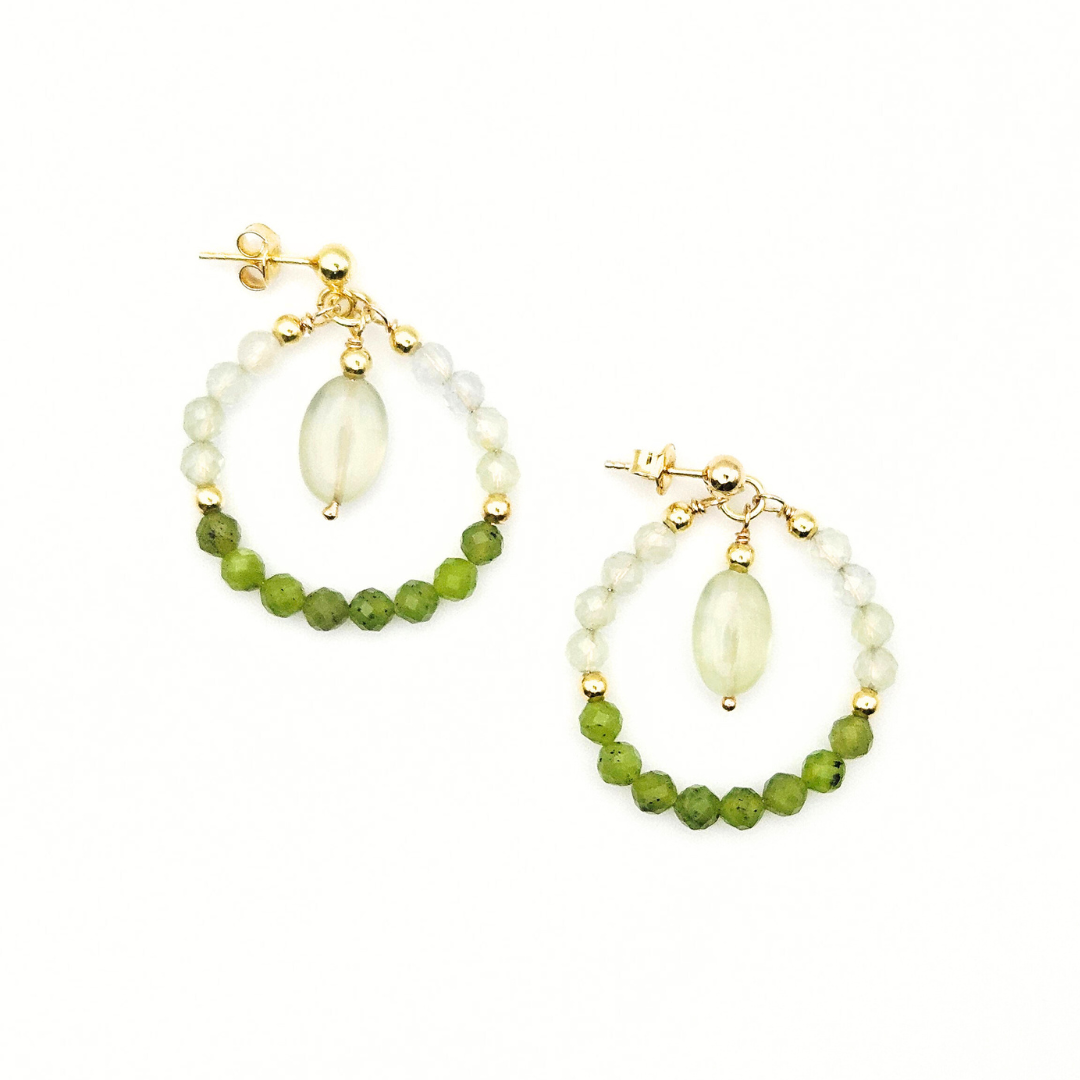 BRINCOS DE ARGOLA CALDEIRA COM PREHNITA