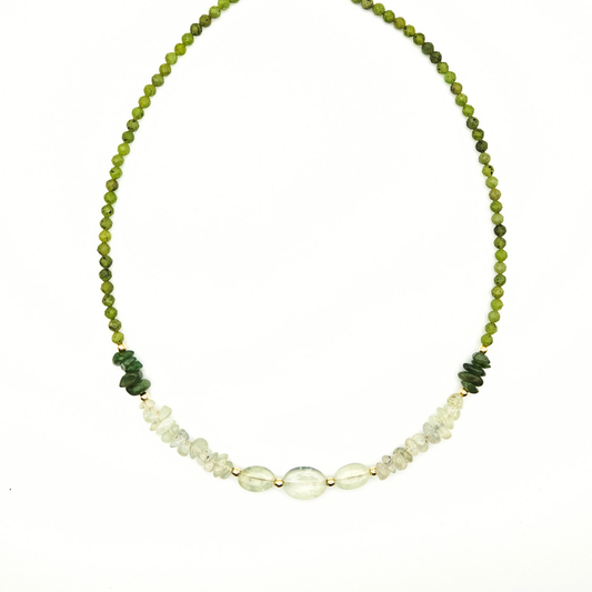 COLAR CALDEIRA COM PREHNITA